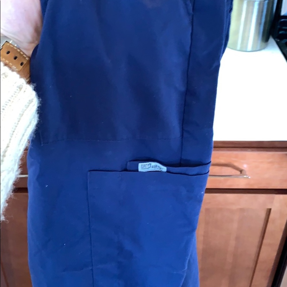 Grey’s Anatomy scrubs